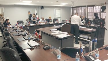 Choque entre Ferrari, de Etesa, y el diputado Pineda