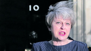 May adelanta el llamado a elecciones