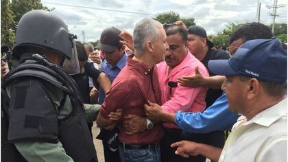 Liberan a diputado que fue arrestado durante manifestación en Veraguas