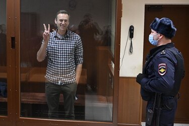Opositor ruso Navalny, condenado en dos casos, podría ser enviado a un campo de trabajo