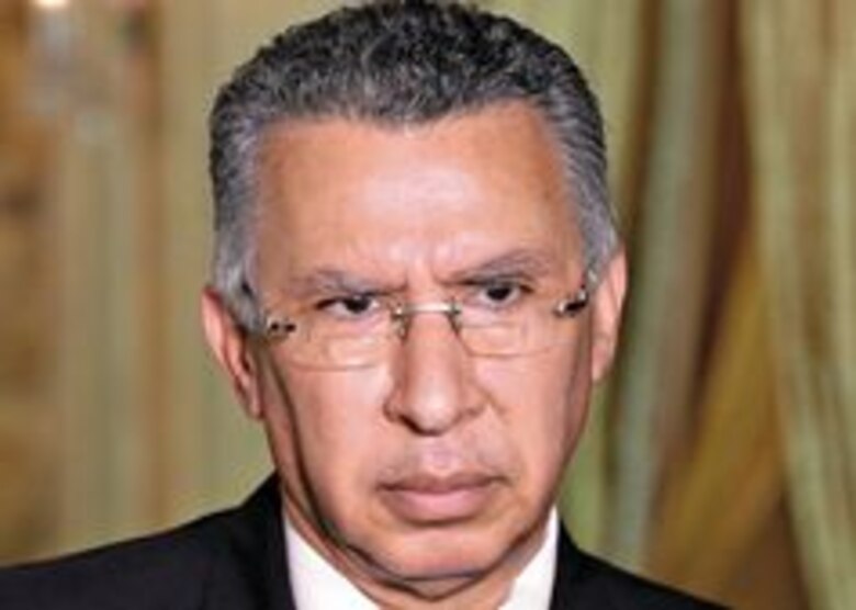 Extranjeros describen red de corrupción en el Estado