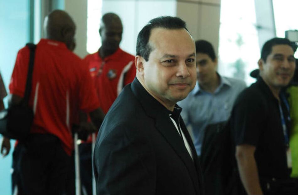 Ariel Alvarado también es mencionado por FIFA en investigaciones por supuestos sobornos