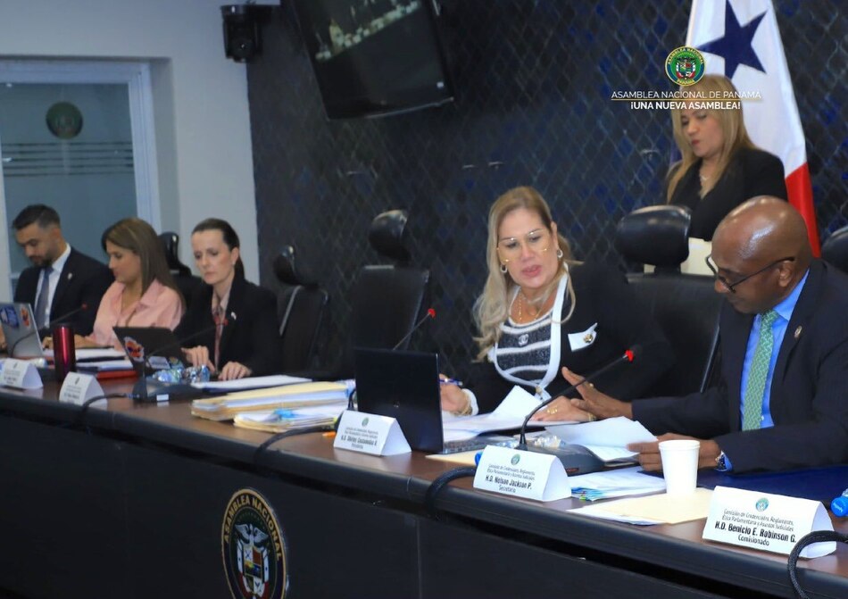 Ratifican a dos nuevos miembros de la junta directiva de la CSS