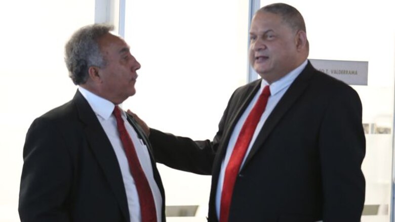 Pulseo entre Rosas y Santana para dirigir la Comisión de Presupuesto