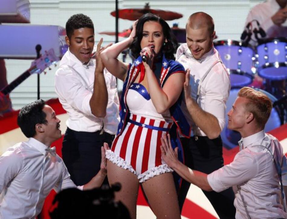 Katy Perry protagonizará el intermedio musical de la XLIX Super Bowl