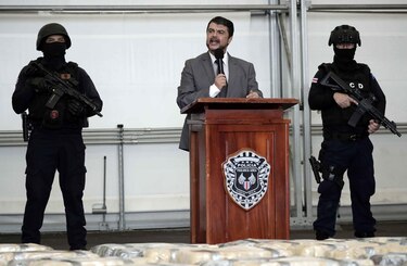 Decomisan 2.2 toneladas de cocaína en un semisumergible en el Pacífico de Costa Rica