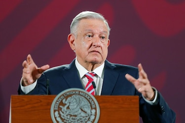 López Obrador rechaza la propuesta que convertiría a los expresidentes en senadores