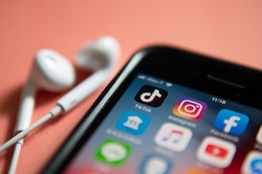 TikTok comenzará a restringir videos por edades