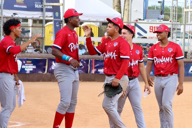 Panamá vence a Canadá y clasifica a la Súper Ronda del Premundial U18