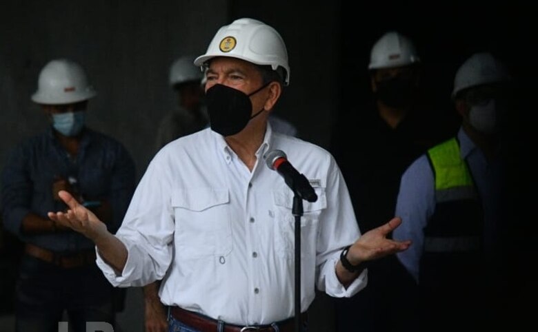 El presidente Cortizo dice que ha estado en riesgo de contagiarse, se hará hisopado tras estar ‘muy cerca’ de un caso positivo