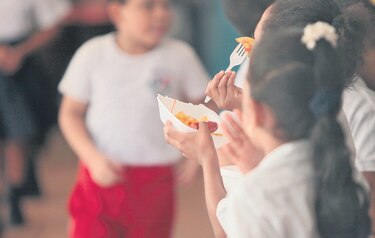 Baja la desnutrición en los niños de primer grado