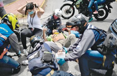 Paramédicos voluntarios, ‘ángeles’ que salvan vidas