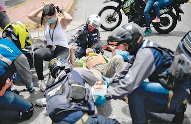 Paramédicos voluntarios, ‘ángeles’ que salvan vidas