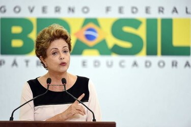 Grupo convocante de protestas contra Rousseff denuncia censura