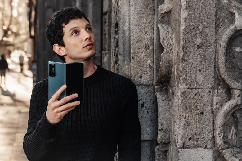 HONOR sorprende con el nuevo HONOR Magic VS, su primer plegable en Panamá