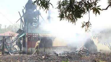 Reportan incendio en calle 14, Río Abajo