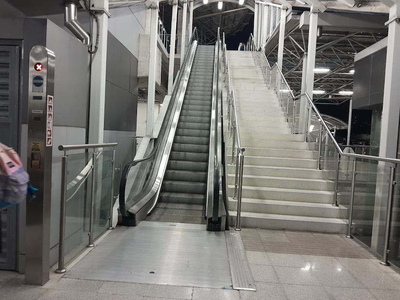 Recortes y deudas marcan el presupuesto 2026 del Metro de Panamá; mientras analizan la tarifa del sistema