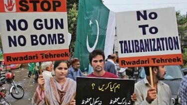 Atentado en Pakistán deja unos 70 muertos