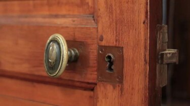 La temeraria búsqueda de las huellas dactilares radiactivas de Marie Curie en París