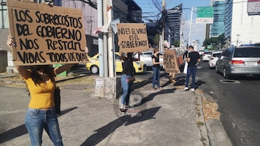 ‘Mi país no es un negocio’, la protesta ciudadana contra la corrupción