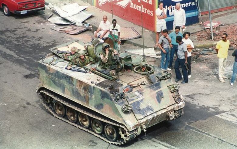 35 años de la invasión: Una memoria entre el colapso y la democracia