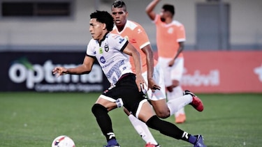 Otro seleccionado panameño se suma a la tercera división del fútbol español