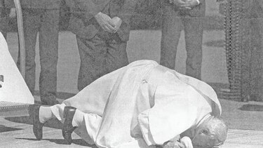 Juan Pablo II: La primera visita de un papa a tierras panameñas