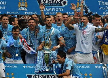 UEFA aplica millonaria multa al Manchester City