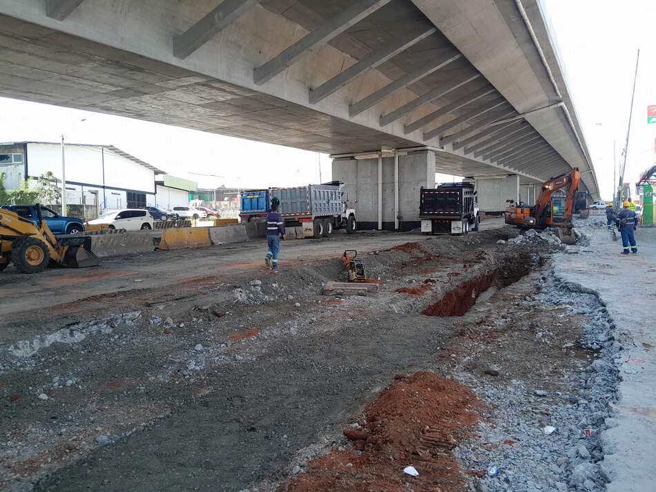 Los trabajos de rehabilitación de los carriles bajo el viaducto en La Chorrera tienen un 95.60% de avance