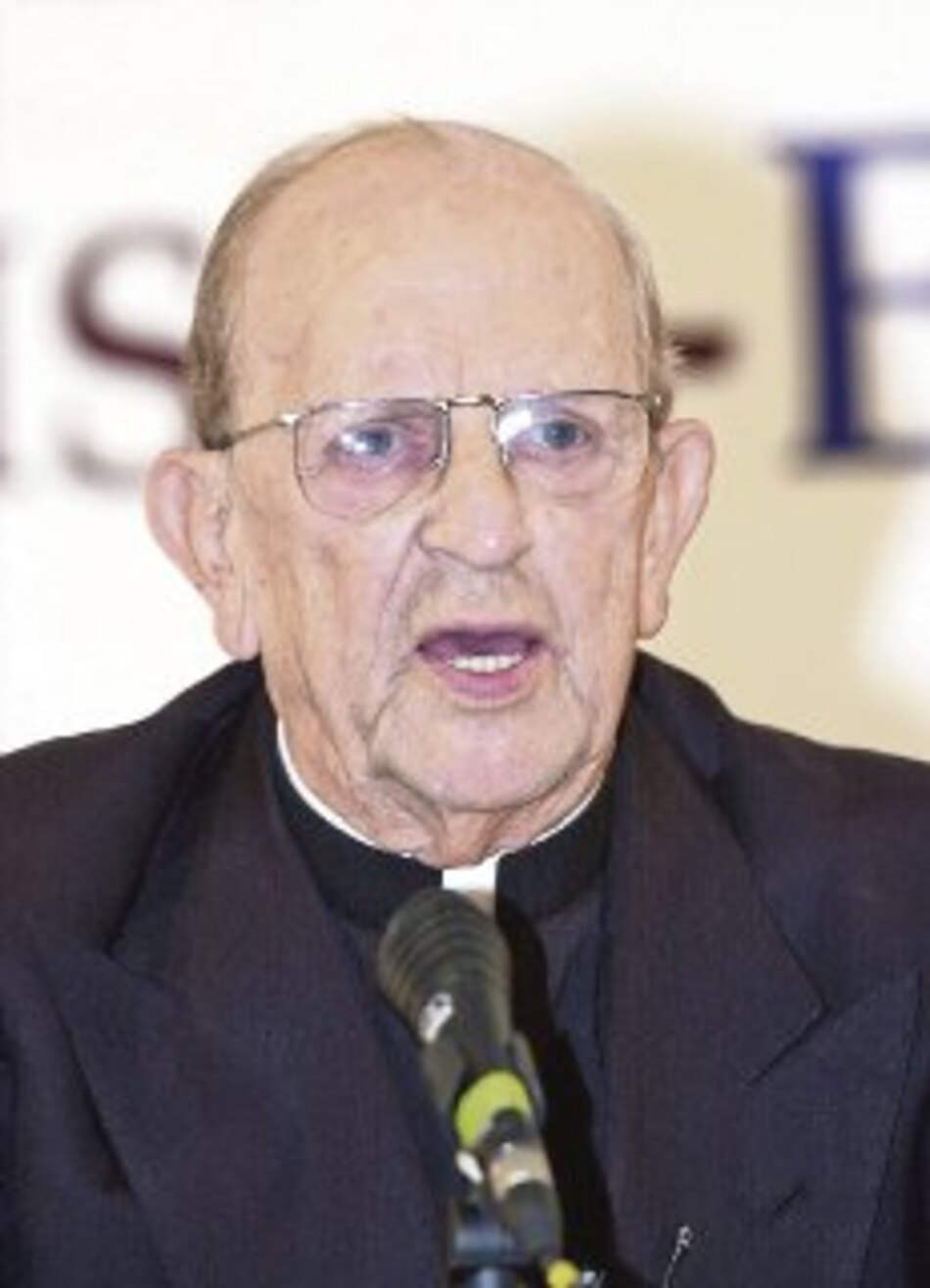 Aparece pareja e hijos de Marcial Maciel