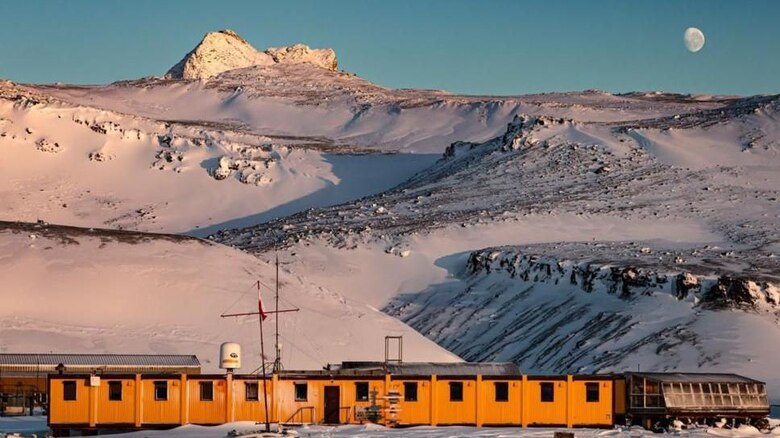 El explorador británico desaparecido hace 65 años en la Antártica cuyos restos fueron encontrados tras el derretimiento de un glaciar