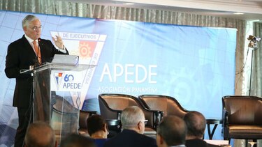 Canal de Panamá estudia efectos de los nuevos aranceles impuestos por Estados Unidos a China