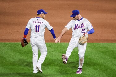 Los Mets buscan consistencia de su juego para extender al máximo duelo con Dodgers