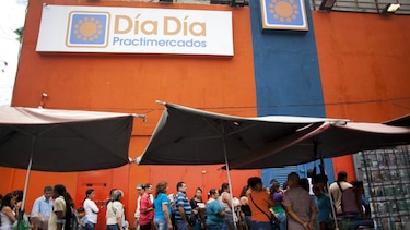 Venezuela limita ganancia de comercios al 60%