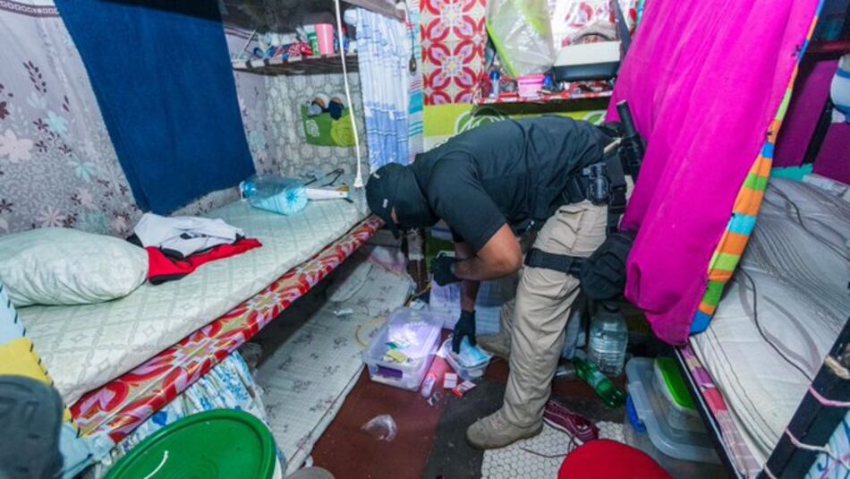 Aprehenden a 35 personas en operativo antidrogas en cárceles de cuatro provincias