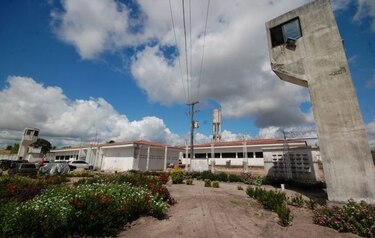 Se fugan de prisión 91 reclusos por túnel en Brasil
