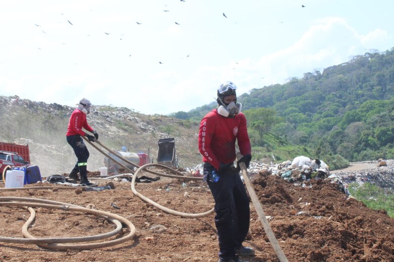 Últimos focos del incendio de cerro Patacón están siendo mitigados; se reanuda la recepción de desechos