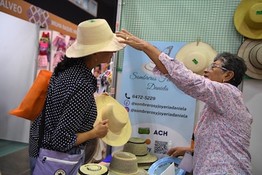 Así se vive la Feria Nacional de Artesanías 2025: arte, folclore y tamborito