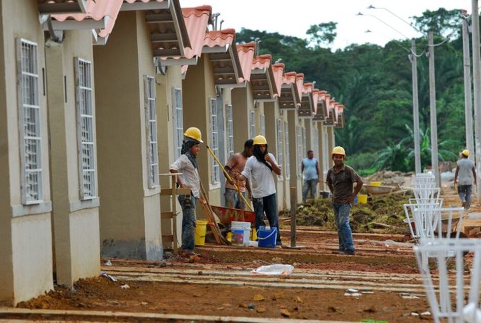 Deuda de créditos hipotecarios para vivienda propia crece $107 millones en marzo
