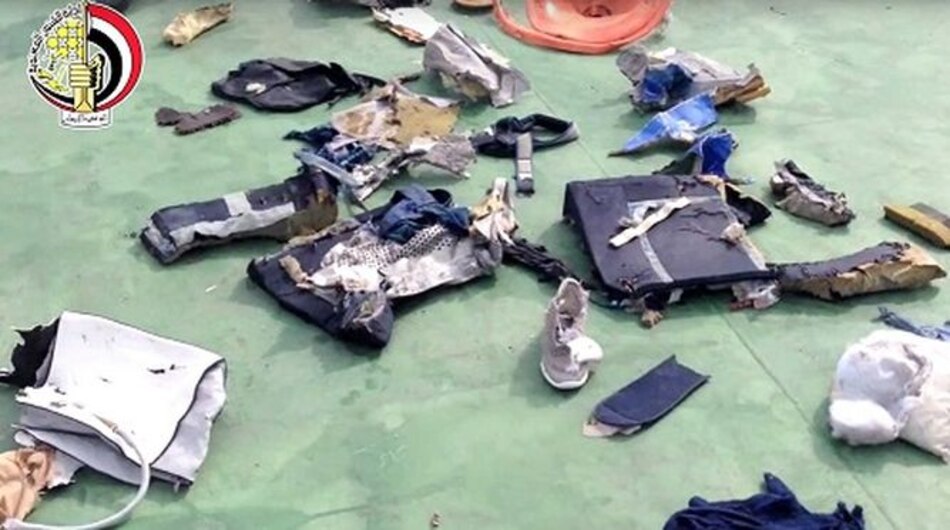 Francia confirma que señal es de cajas negras del avión de EgyptAir