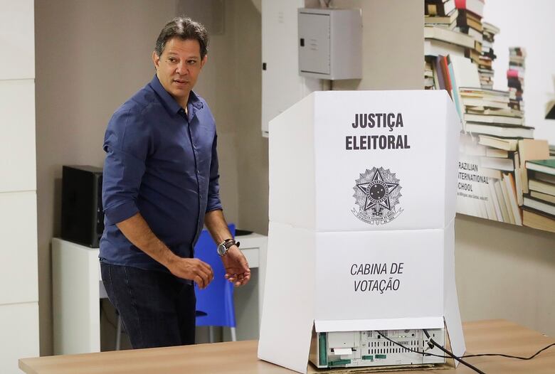 Brasil elige presidente con el desafío de superar división