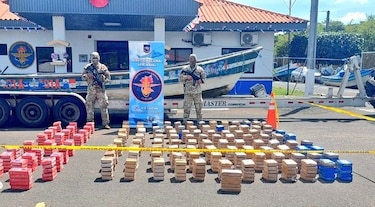El Senan incauta 612 paquetes con droga y arresta a cuatro colombianos en dos operaciones