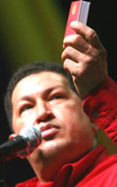 Chávez afirma que Castro está vivo