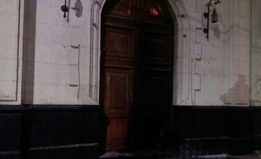 Queman puerta de pequeña iglesia en Perú debido a la visita del papa Francisco