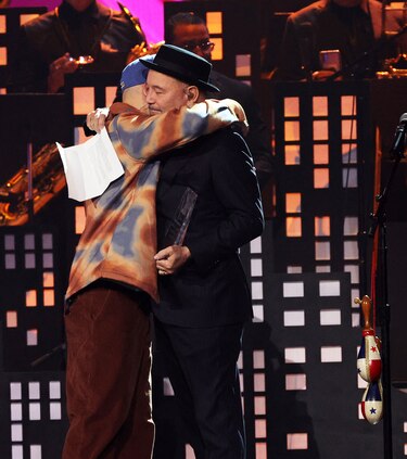 ‘Eres como un padre para mí’, el emotivo mensaje de Residente a Rubén Blades