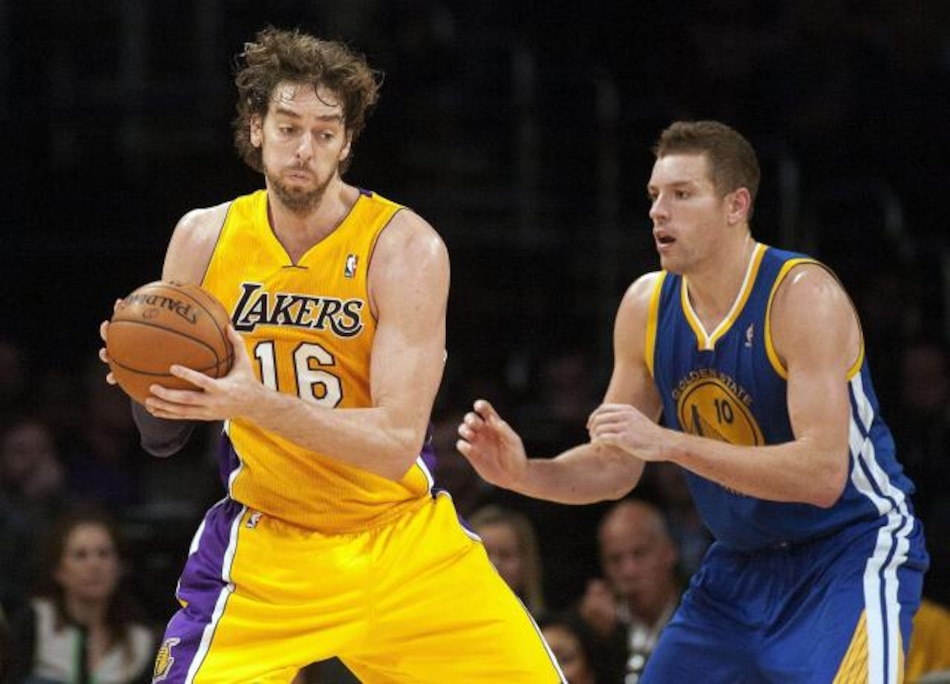 Gasol comanda triunfo de Lakers; Rose sufre otra lesión en la rodilla