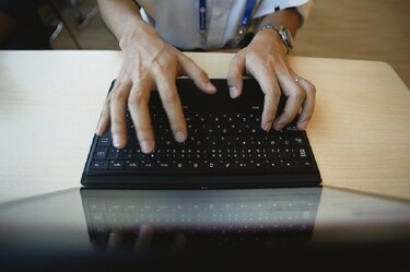 Estados Unidos: hackers chinos apuntan a investigación sobre virus