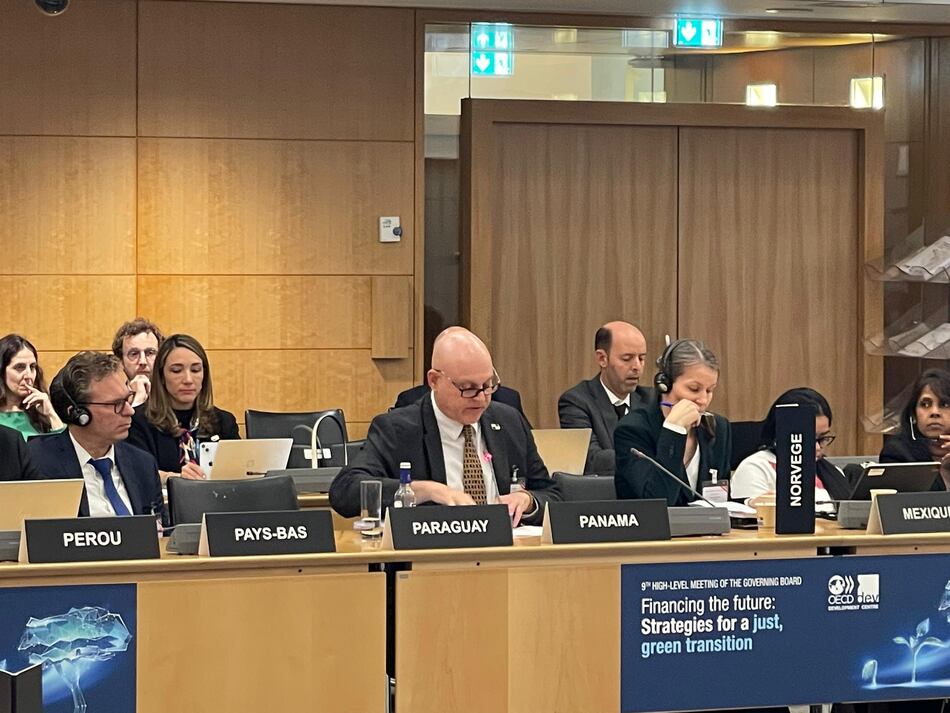 Panamá exige ser excluido de listas discriminatorias en reunión de la OCDE