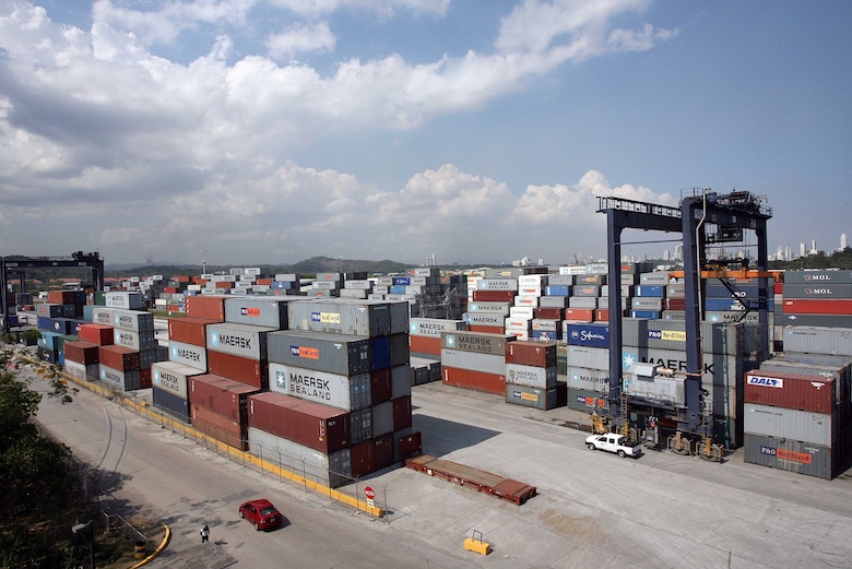 Puertos de Panamá enfrentan aumento en la permanencia de contenedores