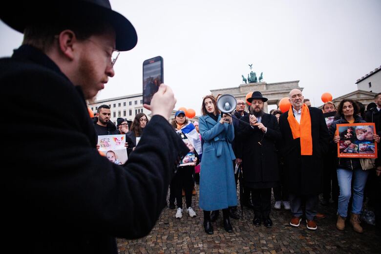 Israel despide a los Bibas: ‘Es muy triste ver las vidas que podrían haberse salvado’